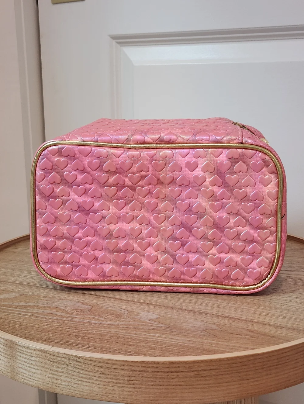 Juicy Couture Pink Heart Embossed Cosmetic Case - Picture 6 of 7